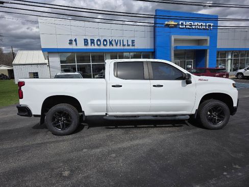 Used 2022 Chevrolet Silverado 1500 LT Trail Boss w/ Bed Protection Package AWD/4WD image 9