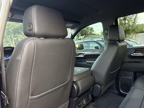 Used 2024 Chevrolet Silverado 1500 LT w/ Leather Package RWD image 20