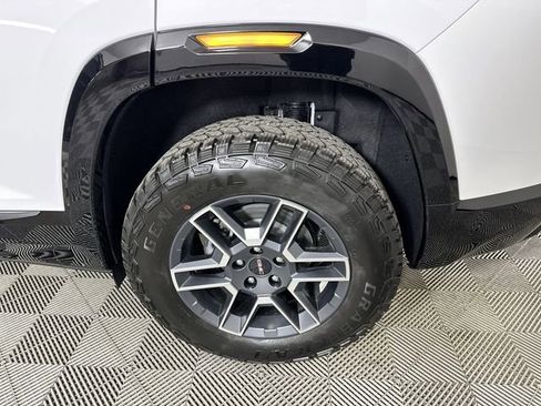 New 2026 GMC Terrain AT4 w/ Convenience Package III AWD/4WD image 34