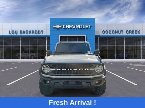 Used 2023 Ford Bronco Wildtrak AWD/4WD image 3