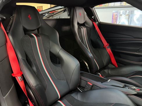 Used 2020 Ferrari F8 Tributo RWD image 35