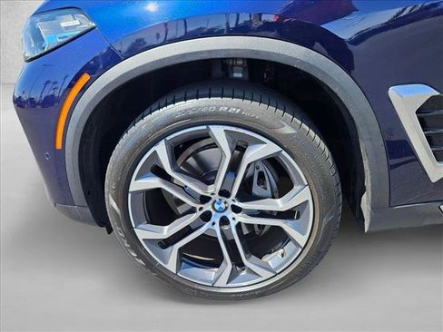 Used 2024 BMW X5 xDrive40i RWD image 23