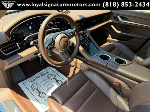 Used 2021 Porsche Taycan Turbo S AWD/4WD image 22