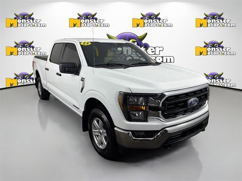 Used 2023 Ford F150 XLT w/ Equipment Group 301A Mid image 3