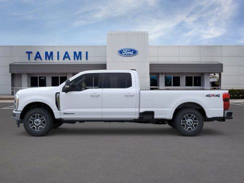 New 2026 Ford F350 Lariat image 3