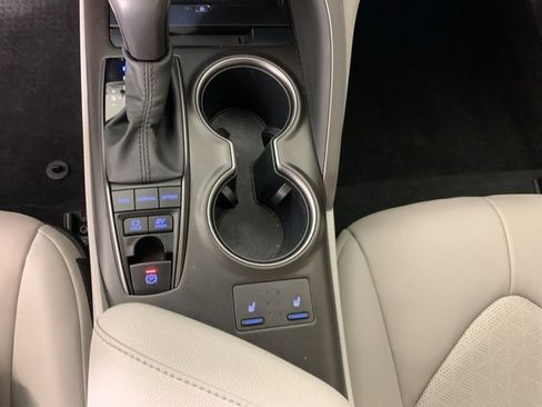 Used 2023 Toyota Camry XSE image 26
