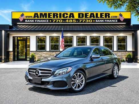Used 2015 Mercedes-Benz C 300 Sedan image 1