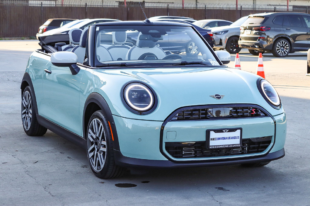 Used 2026 MINI Cooper S FWD image 12