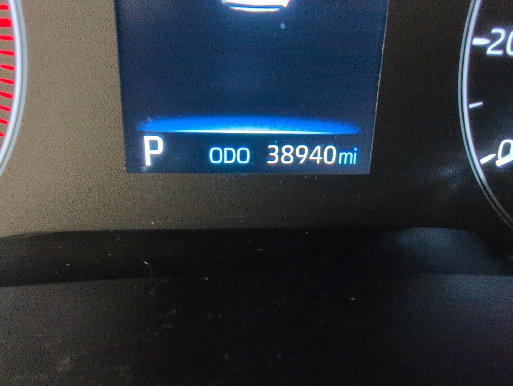 Used 2024 Toyota Corolla LE FWD image 24
