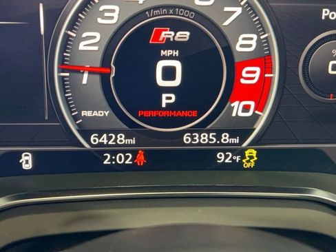 Used 2022 Audi R8 V10 performance image 18