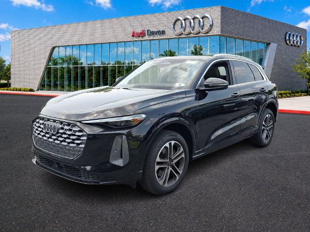 Used 2025 Audi Q5 Premium w/ Convenience Package AWD/4WD image 3