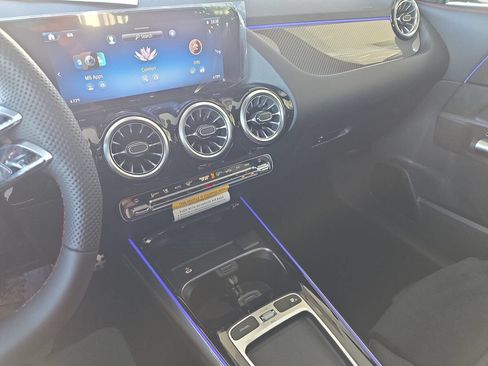 New 2026 Mercedes-Benz GLA 250 image 25