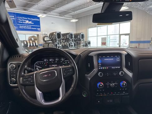 Used 2020 GMC Sierra 1500 SLT w/ SLT Premium Plus Package image 6