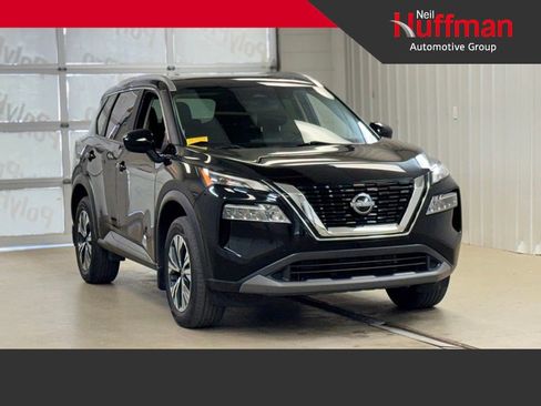 Used 2023 Nissan Rogue SV w/ SV Premium B Package AWD/4WD image 1