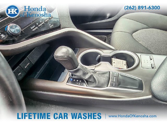 Used 2022 Toyota Camry LE w/ Cold Weather Package FWD image 15