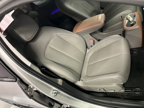 Used 2024 Hyundai Ioniq 5 Limited image 24