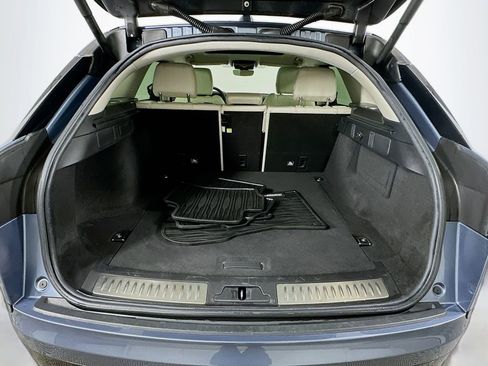 Used 2020 Land Rover Range Rover Velar R-Dynamic S image 27