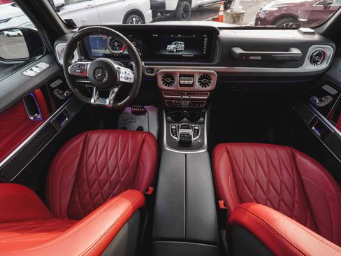 Used 2024 Mercedes-Benz G 63 AMG 4MATIC image 35