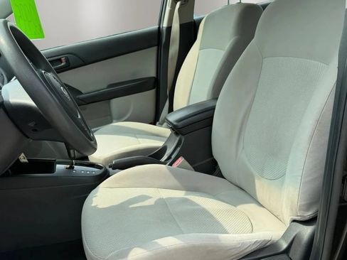 Used 2010 Kia Forte EX FWD image 11