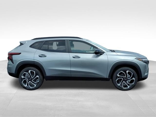 New 2026 Chevrolet Trax RS w/ Driver Confidence Package FWD image 2