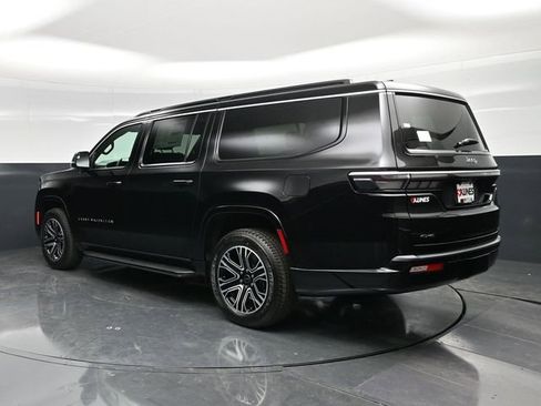 New 2026 Jeep Grand Wagoneer L 4WD image 8