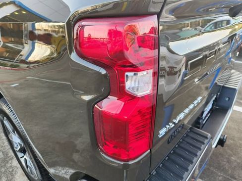 Used 2023 Chevrolet Silverado 1500 LT w/ Texas Edition Plus RWD image 7