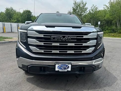 Used 2022 GMC Sierra 1500 SLE AWD/4WD image 8