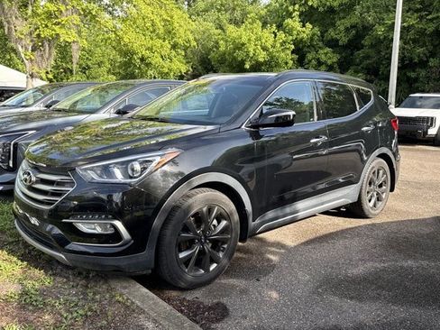 Used 2018 Hyundai Santa Fe Sport w/ Cargo Package FWD image 10