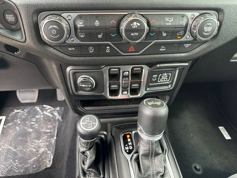 New 2026 Jeep Wrangler Unlimited Sport AWD/4WD image 14