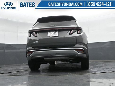 New 2026 Hyundai Tucson Limited image 45