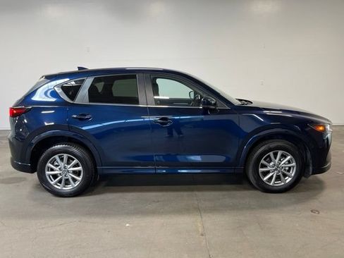 Used 2025 MAZDA CX-5 AWD 2.5 S w/ Select Package image 2