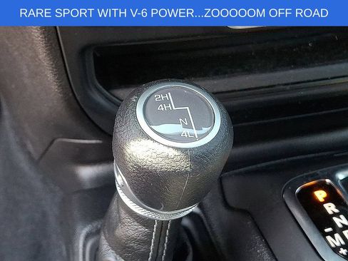 Used 2024 Jeep Wrangler Unlimited Sport AWD/4WD image 22