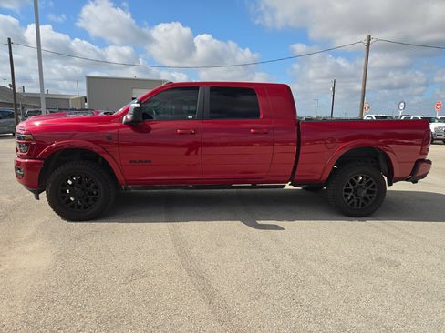 Used 2026 RAM 2500 Limited AWD/4WD image 6