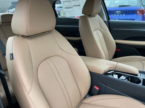 New 2025 Hyundai Sonata Limited image 12