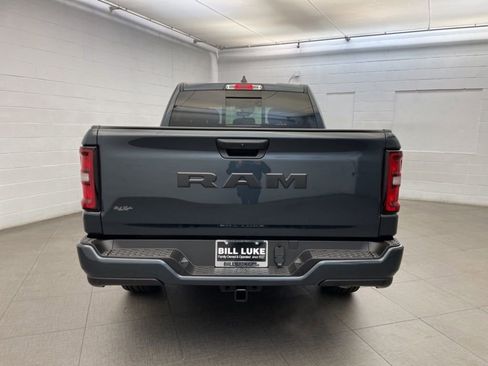 New 2026 RAM 1500 Express image 4