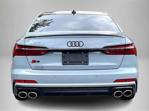 Used 2023 Audi S6 Prestige w/ Prestige Package image 6