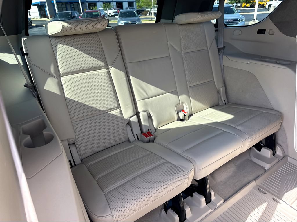 Used 2024 Cadillac Escalade Sport Platinum AWD/4WD image 9