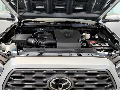 Certified 2023 Toyota Tacoma TRD Sport w/ Technology Package AWD/4WD image 14