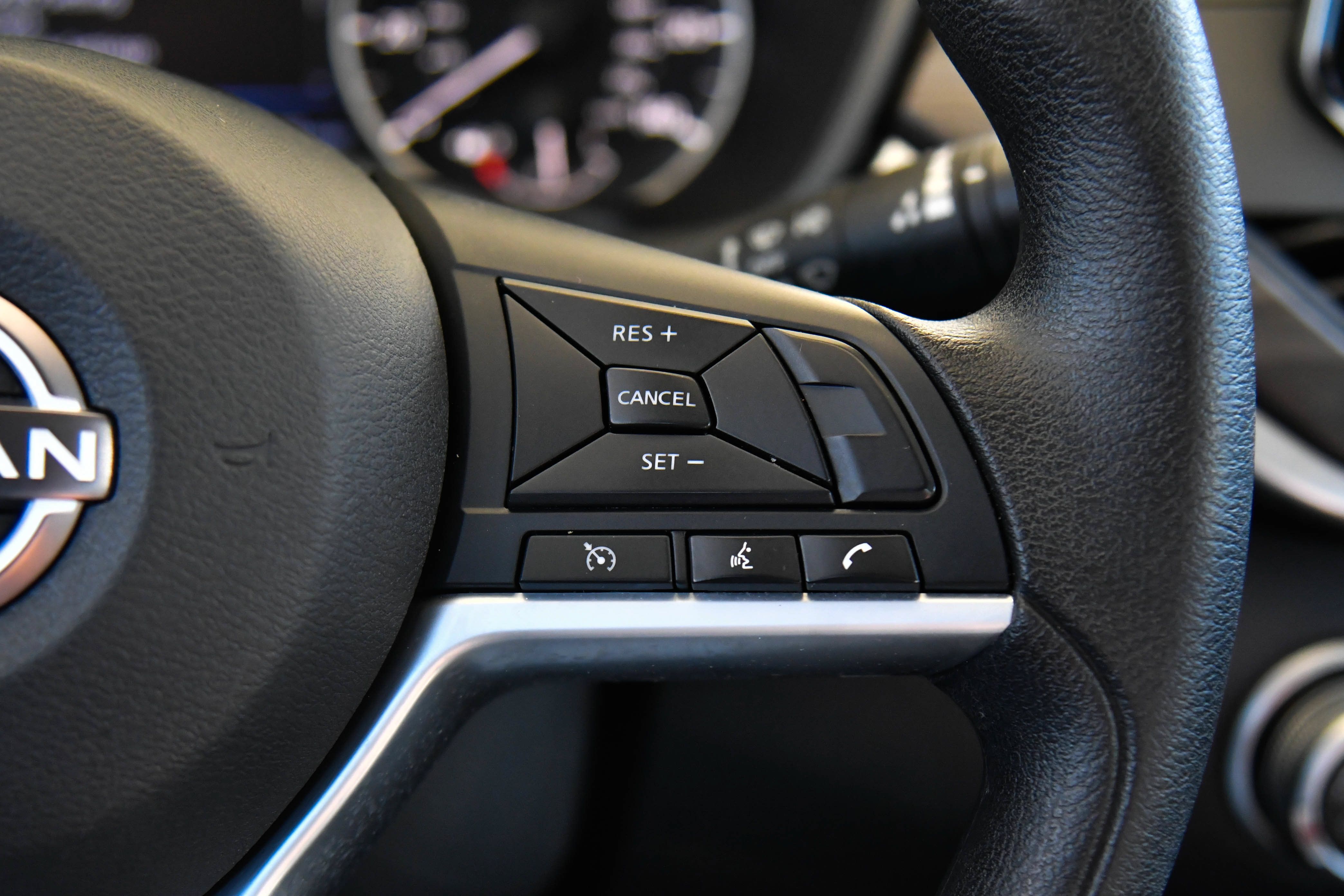 Used 2025 Nissan Altima 2.5 SV FWD image 27
