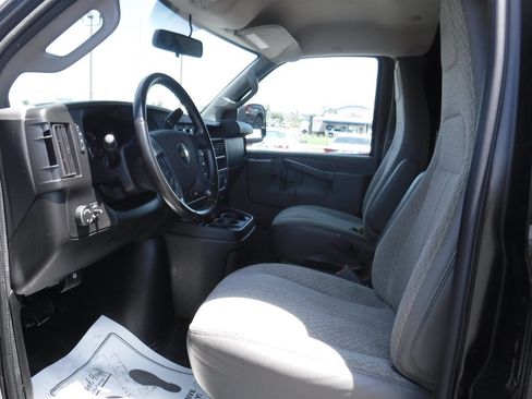 Used 2021 Chevrolet Express 2500 w/ Driver Convenience Package RWD image 10