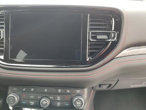 Certified 2023 Dodge Durango R/T image 22