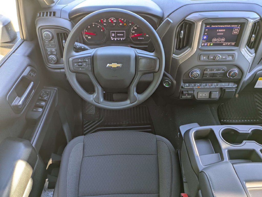 New 2026 Chevrolet Silverado 2500 Custom w/ Custom Value Package AWD/4WD image 18