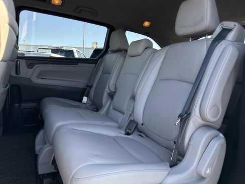 Used 2023 Honda Odyssey Touring image 31