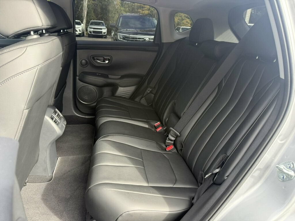 Used 2026 Acura ADX FWD image 8