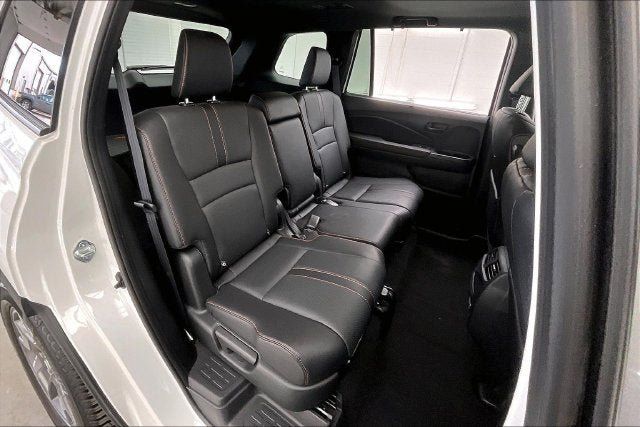 Certified 2022 Honda Passport TrailSport image 19
