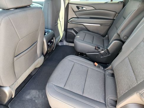 New 2026 Chevrolet Traverse LT w/ Midnight/Sport Edition image 23