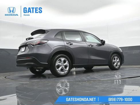 Certified 2024 Honda HR-V LX image 32