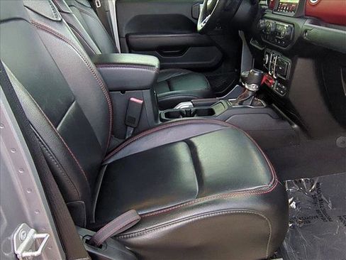 Used 2020 Jeep Gladiator Rubicon image 20