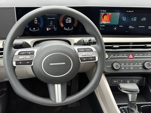 New 2026 Hyundai Tucson SE FWD image 24