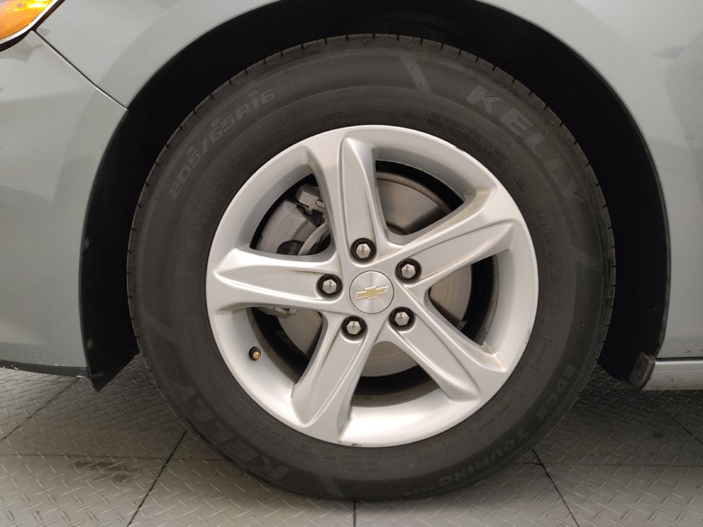 Used 2024 Chevrolet Malibu LS FWD image 31